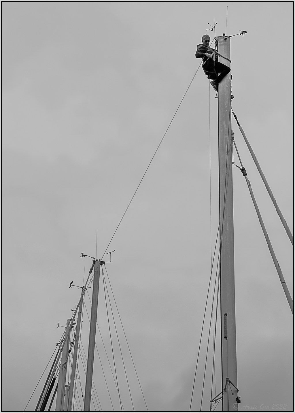 Monochrome Mondays: Mast&nbsp;maintenance