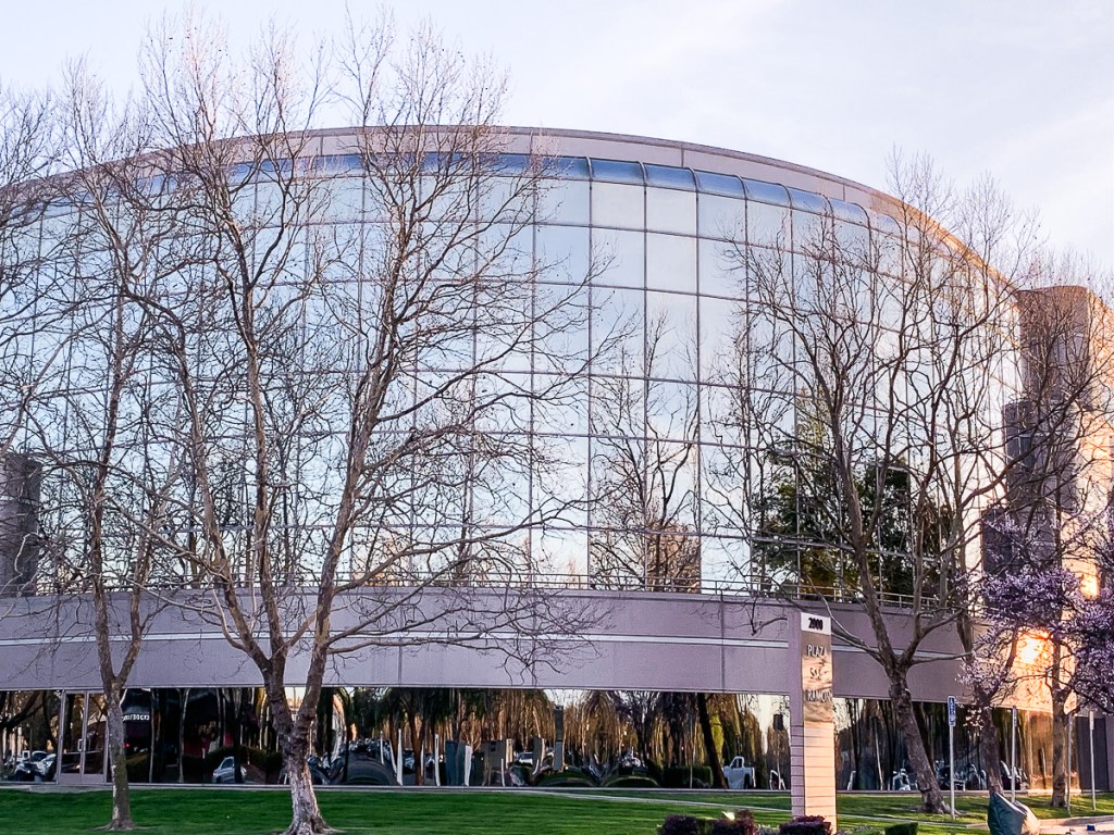 Lens-Artists Photo Challenge#87:&nbsp;Reflections