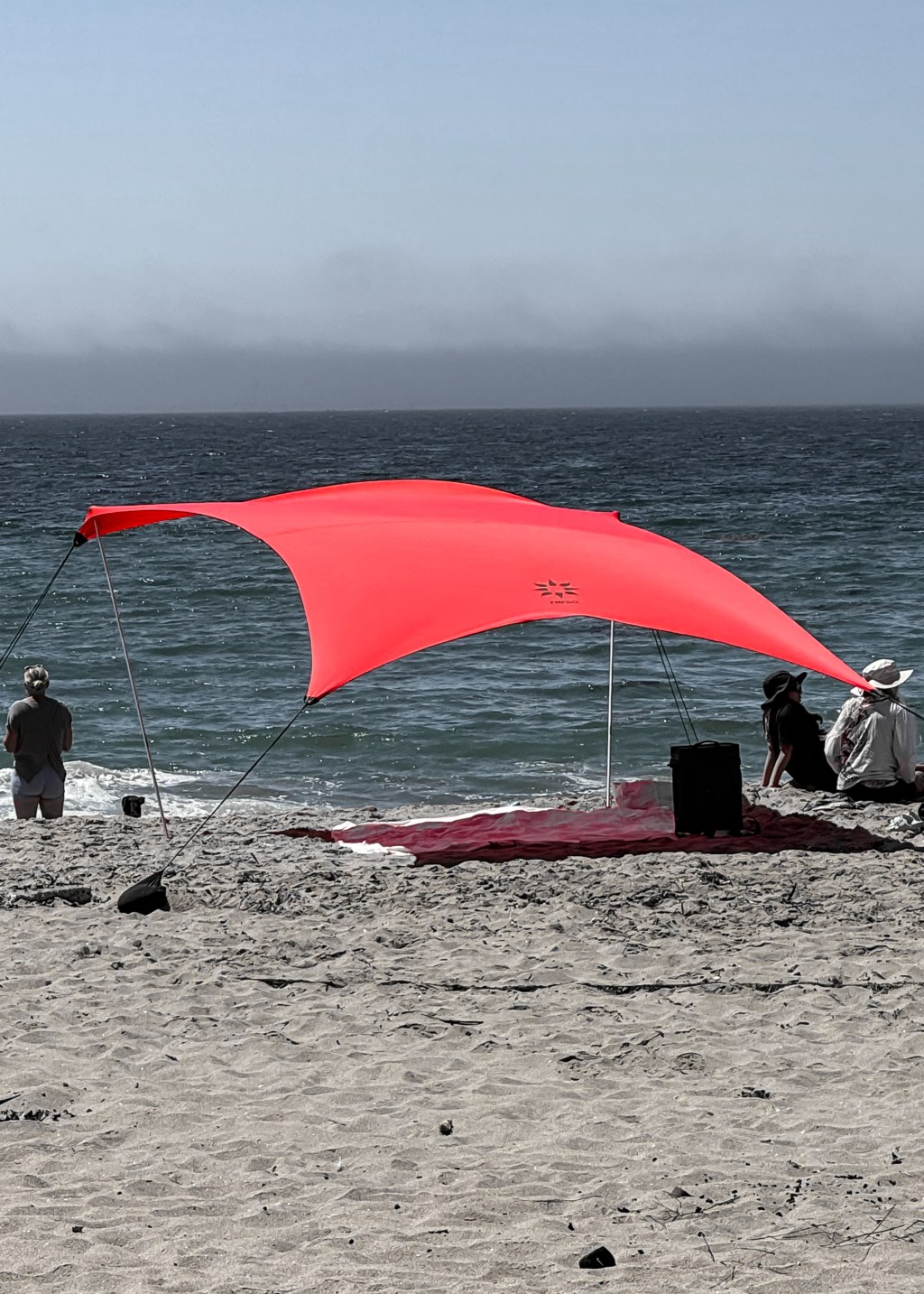 Red on the&nbsp;beach
