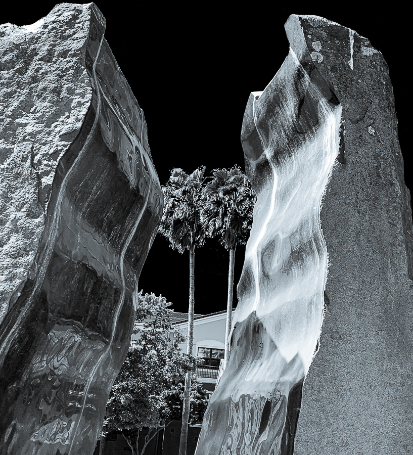 Monochrome Mondays: Eye of the&nbsp;needle