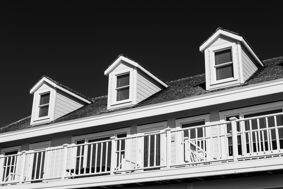 Monochrome Mondays: Eyes to the&nbsp;sky