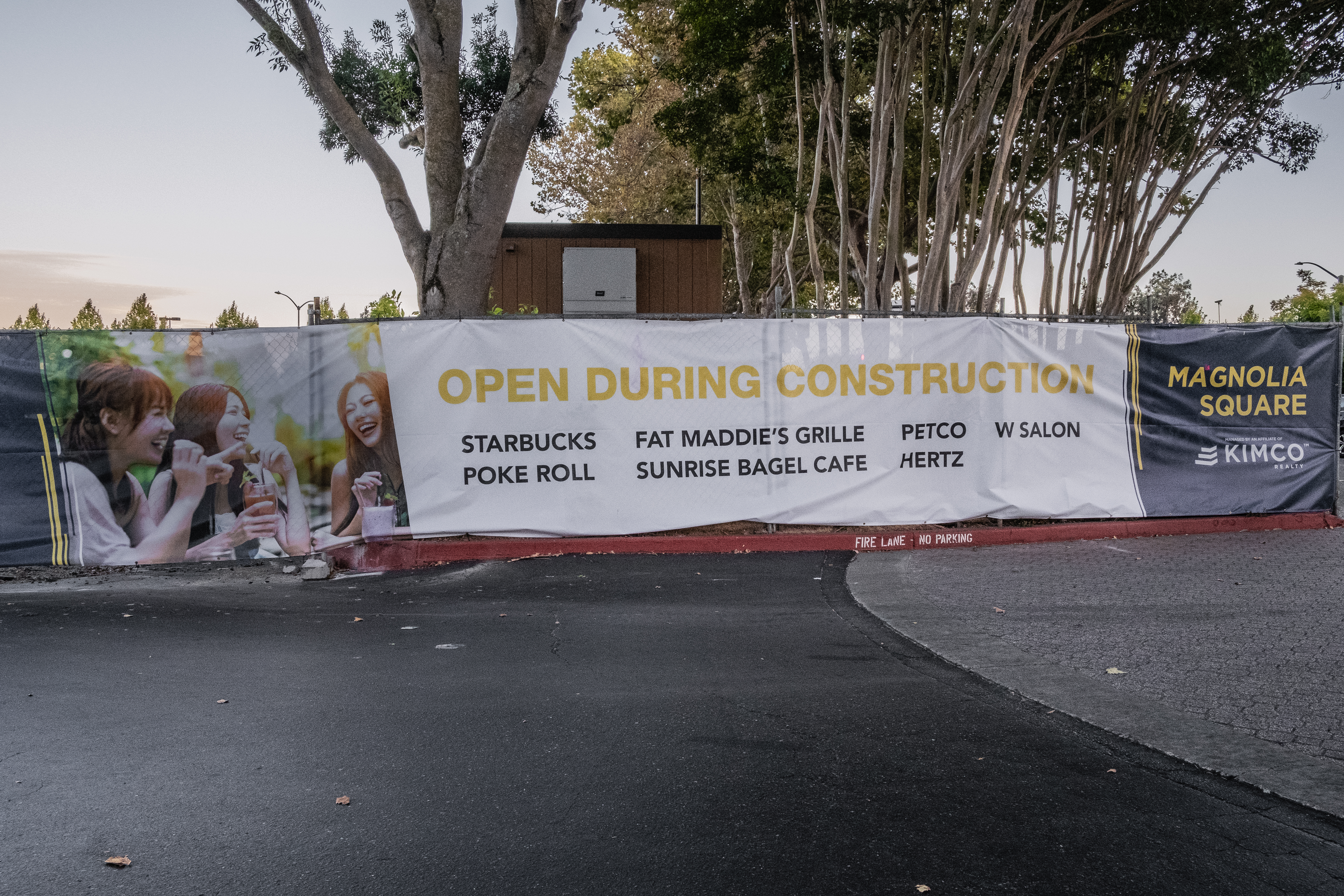 Construction fence-2579