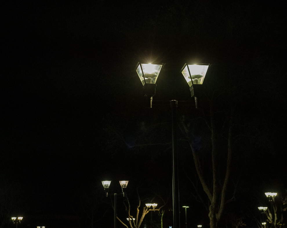 Lens-Artists Photo Challenge #114: Negative&nbsp;Spaces