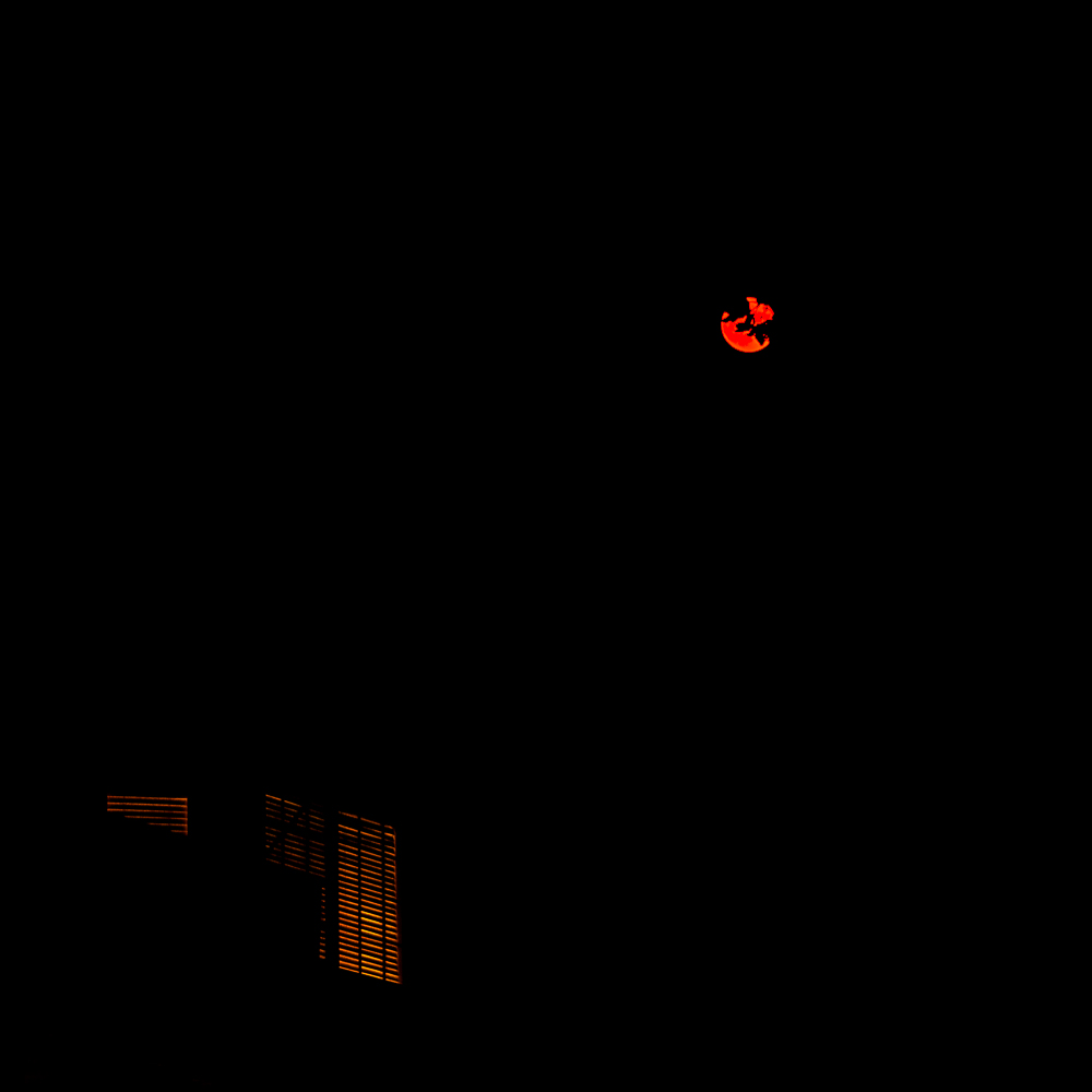 Harvest moon on a smoky&nbsp;night