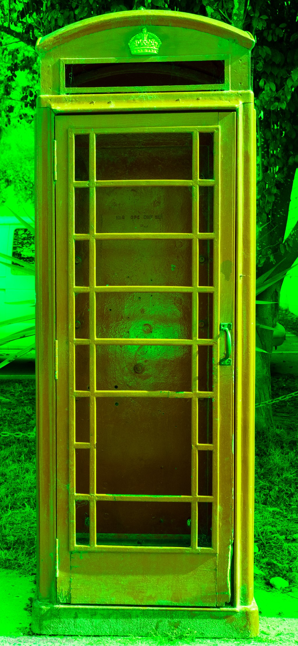 Thursday doors: Phone booth zapped by&nbsp;Kryptonite