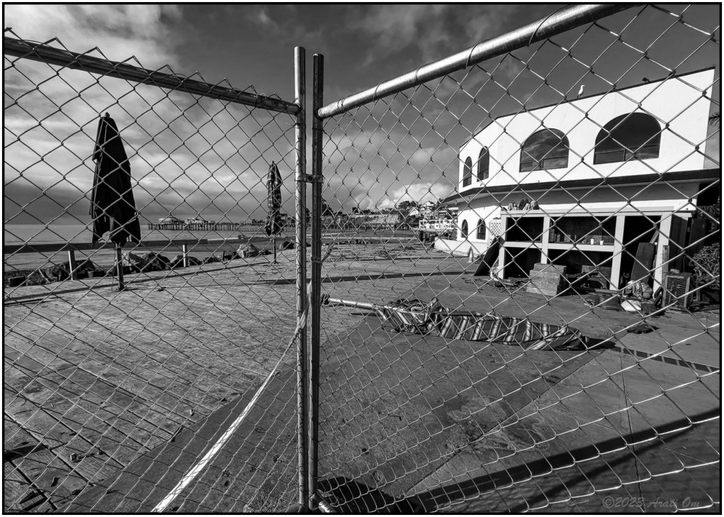 Monochrome Mondays: Capitola wipe out… Zelda’s after the&nbsp;storm