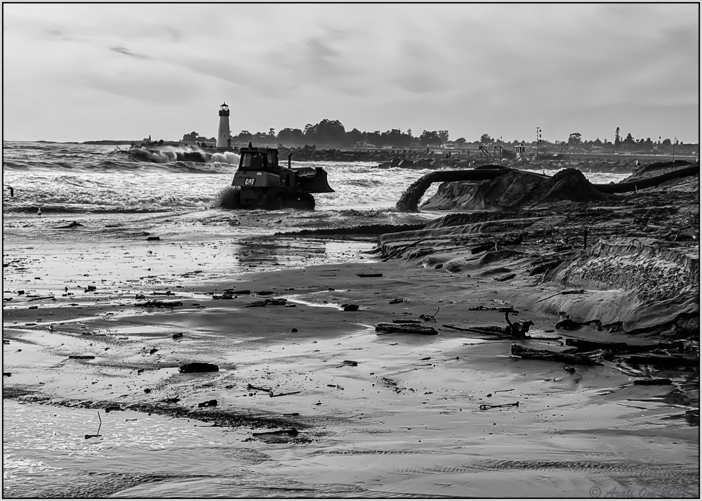 Monochrome Mondays: Damage&nbsp;control