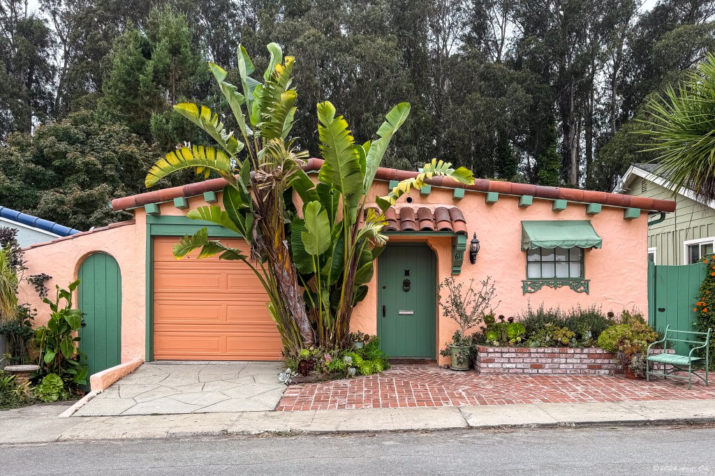 Thursday Doors: Pick a door… any&nbsp;door