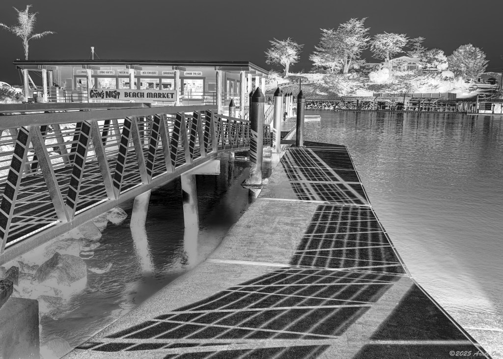 The Crow’s Nest beach&nbsp;market