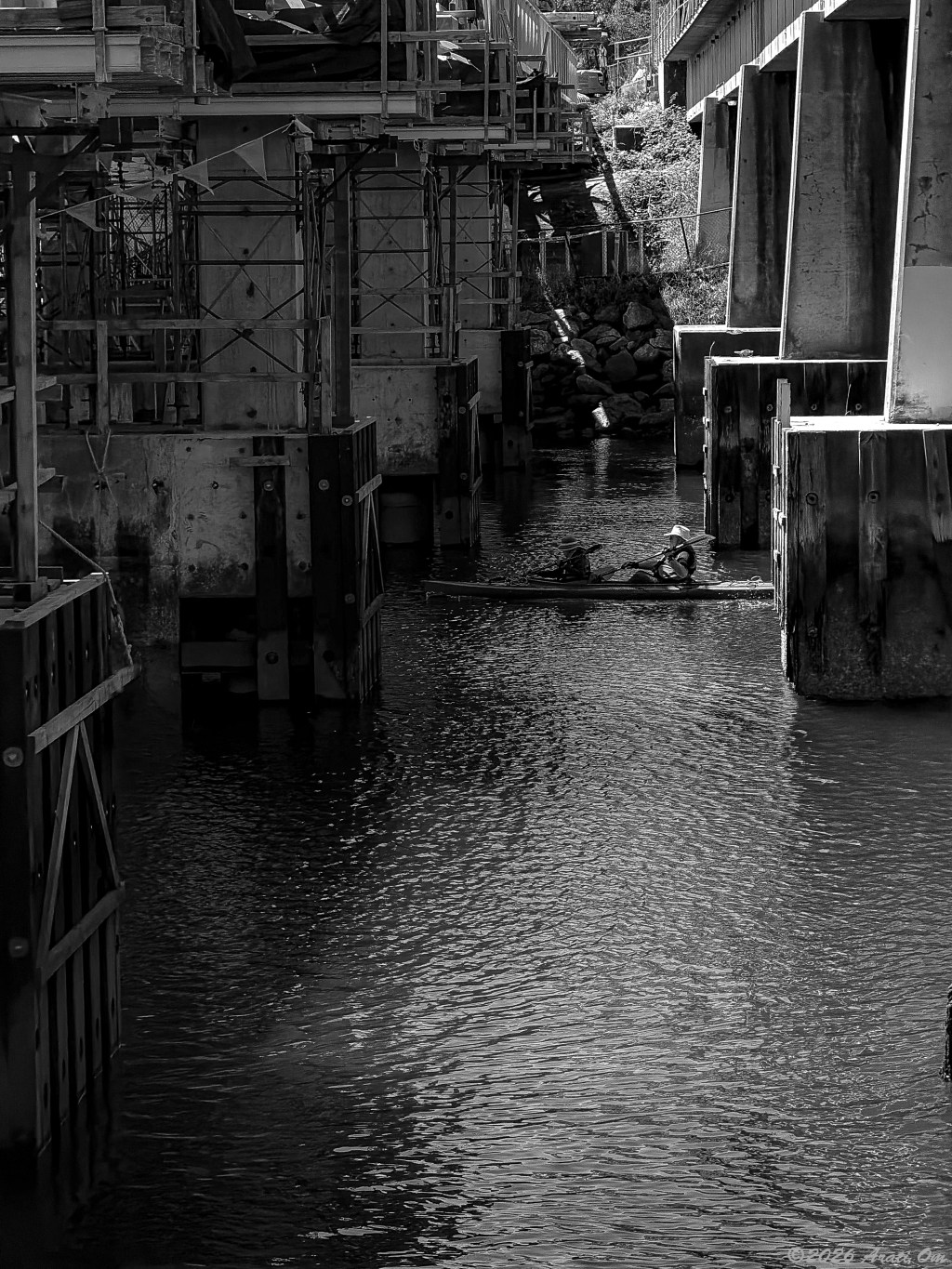 Monochrome Mondays: Kayaking through&nbsp;construction