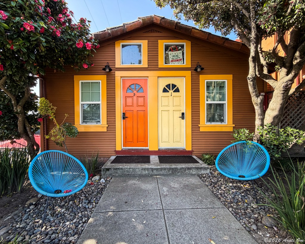 Thursday doors: Buddies